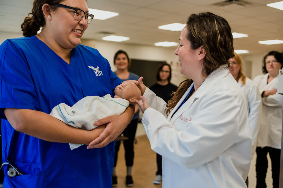 SIIT students on campus